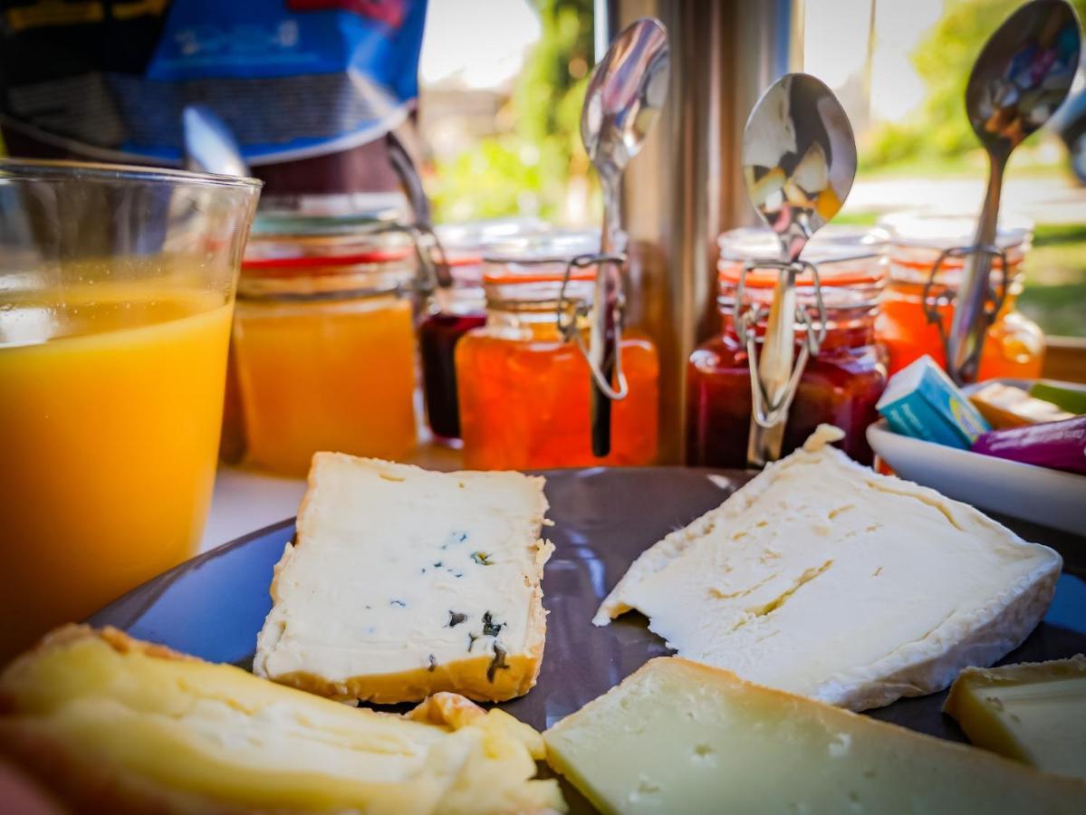 Bed and Breakfast Le Bois De Laval Marey-les-Fussey Екстер'єр фото